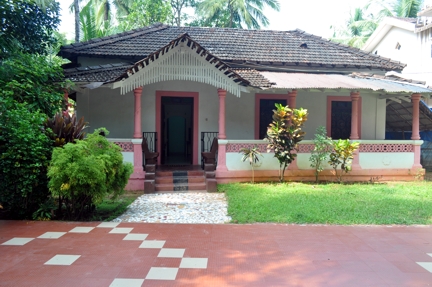 front house01